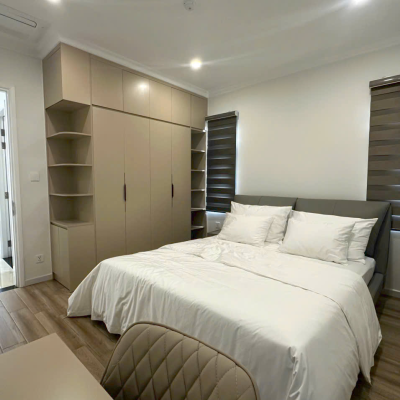 STUDIO ROOM 