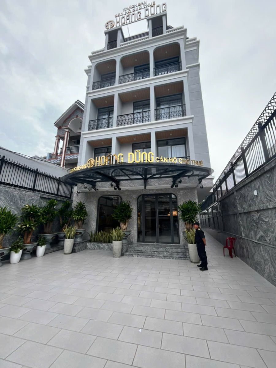 Khách sạn Hoàng Dũng